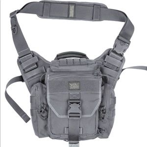 NWOT Vanquest Mobius 2.0 VPacker